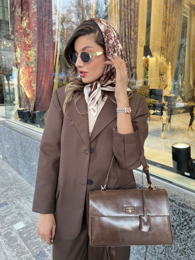 هانیران ست کت شلوار دو دکمه قهوه ای
