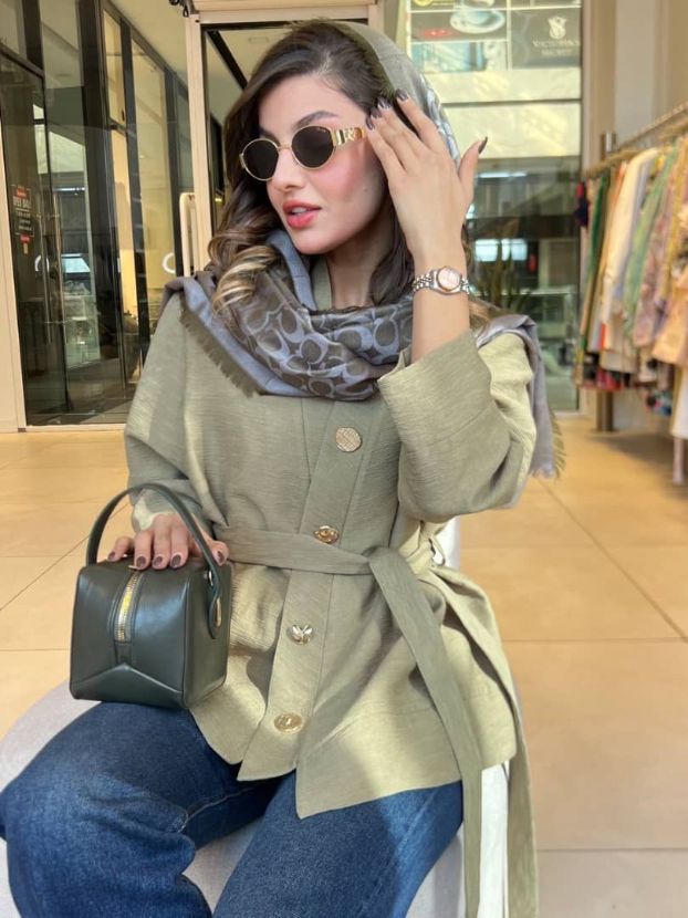 هانیران مانتو دکمه طلایی چروک سبز