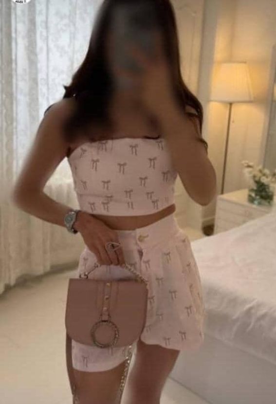 پونژه کراپ و شلوارک پاپیون صورتی