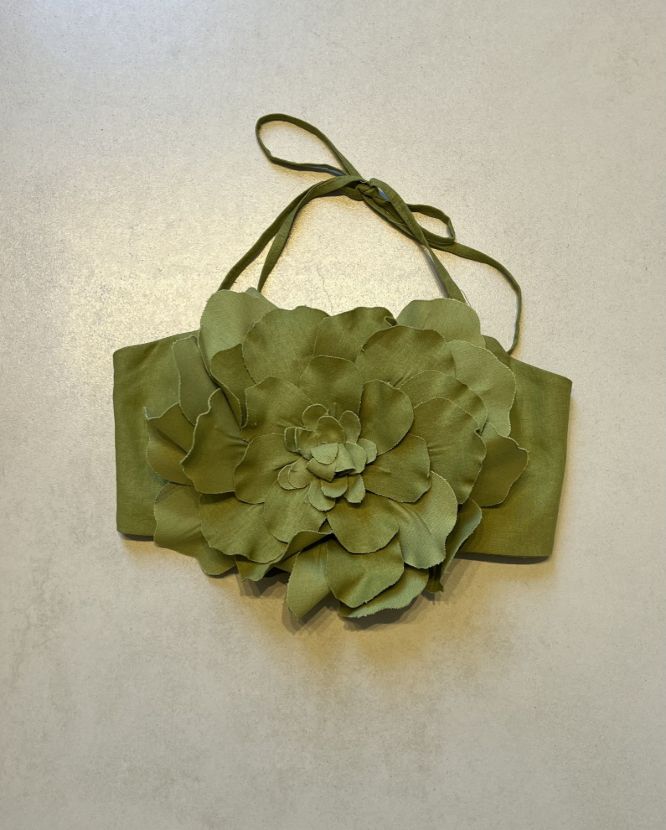 کراپ گل برجسته لینن گل باز