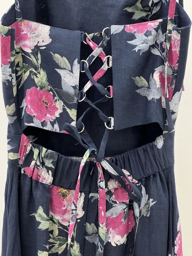 پونژه پیراهن گل گلی