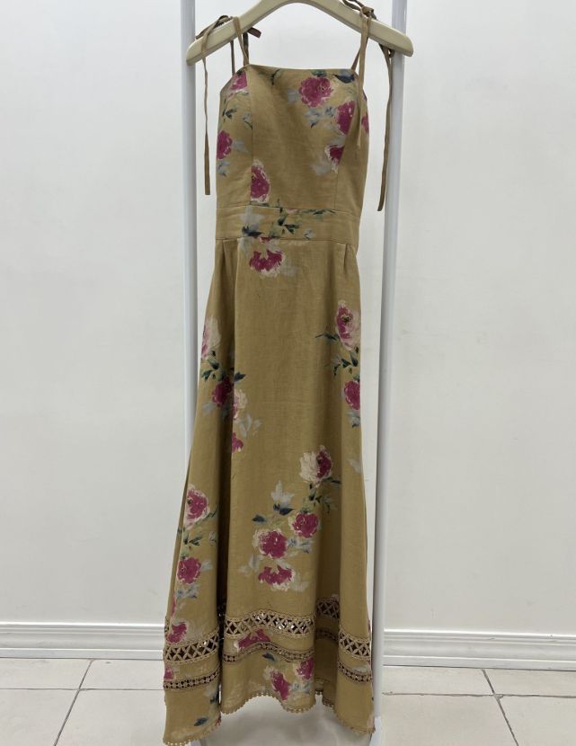 پونژه پیراهن گل گلی