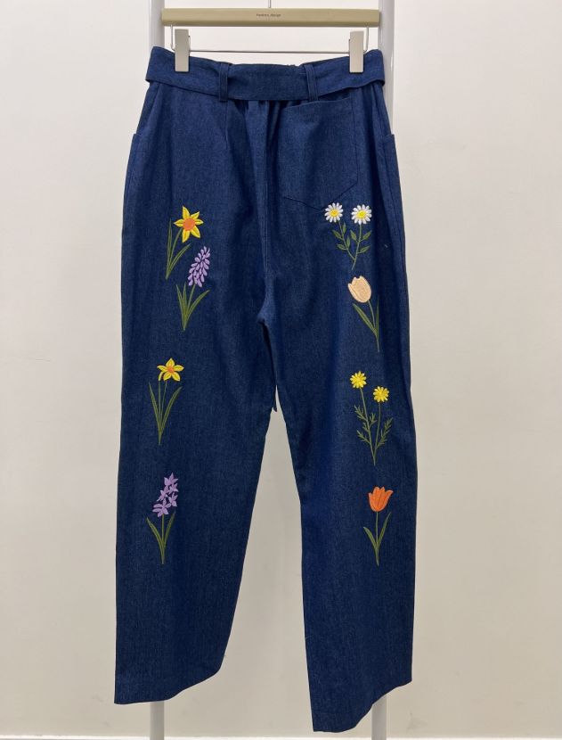 هانیران ست کت شلوار جین گلدوزی