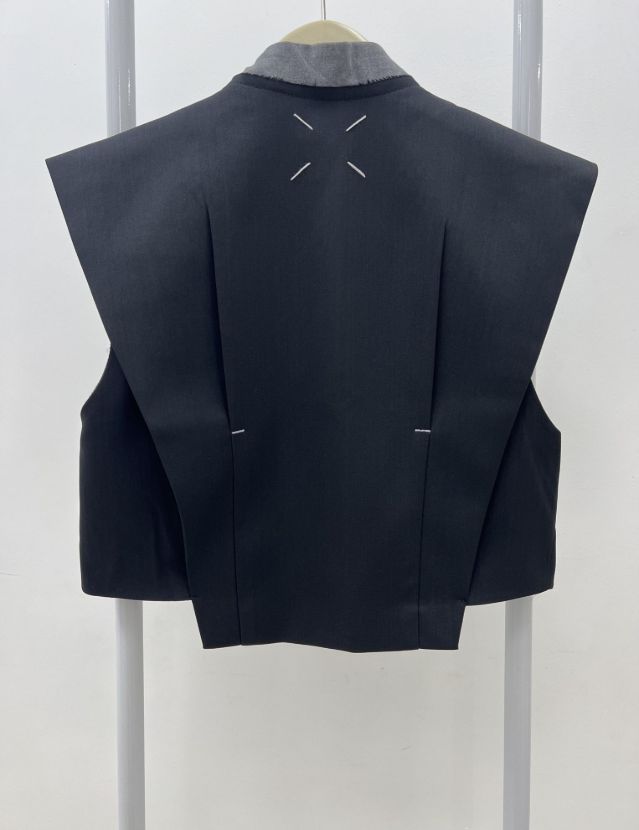 هانیران ست وست شلوار پیلی دار