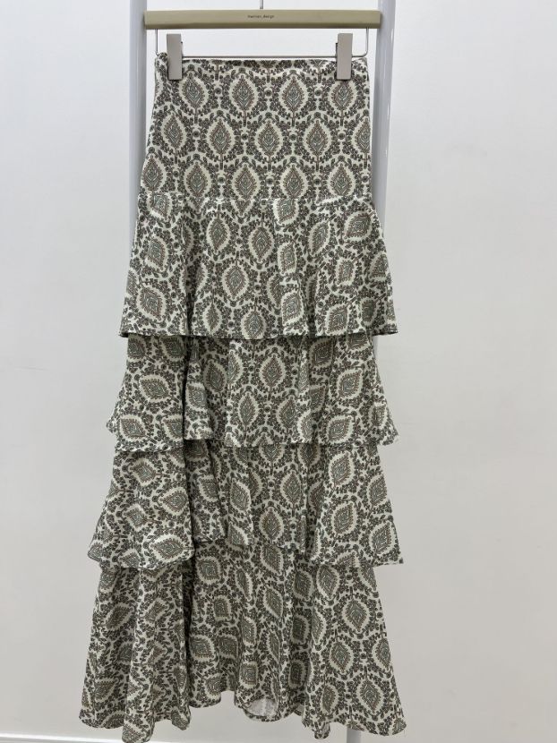 ست کراپ و دامن طبقه ای