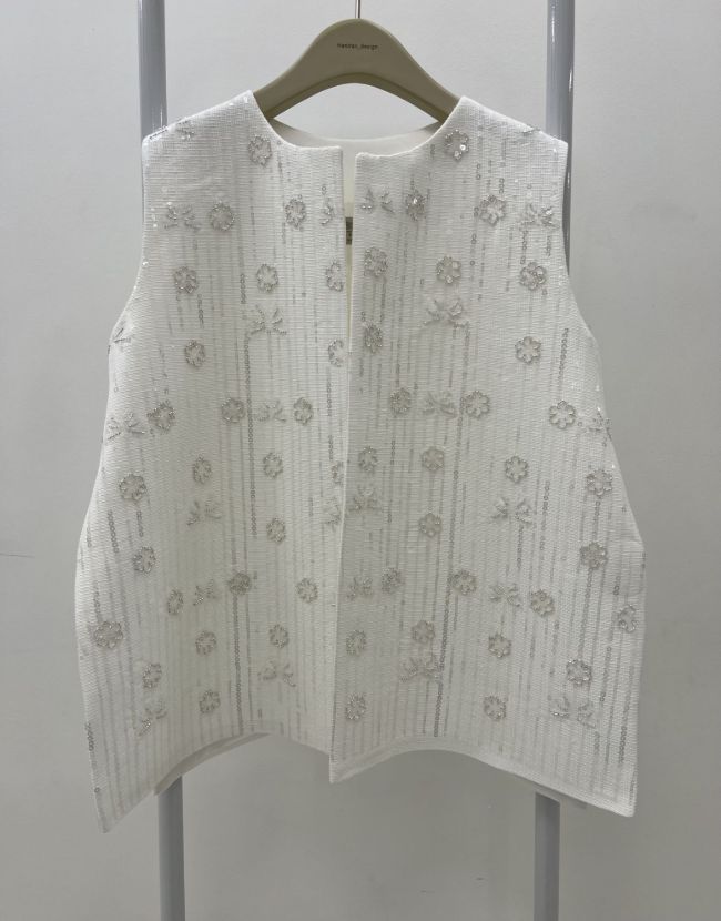 بیسادی وست نقره ای کار شده