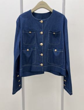 دی دی کت جین دکمه طلایی