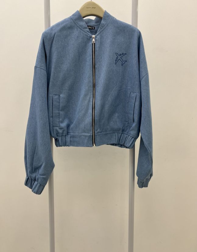 ساراچ بامبر جین هواپیما