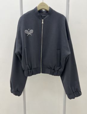 ساراچ ست تنیس و برف اویشو