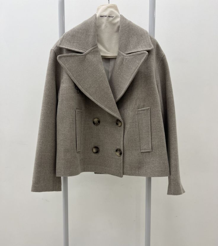 پونژه کت پروانه ای