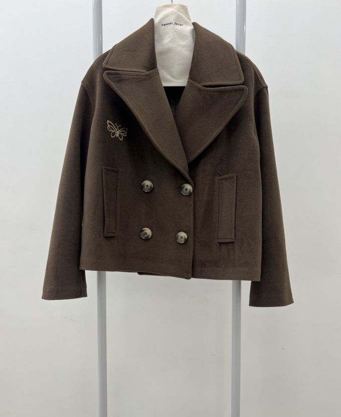 پونژه کت پروانه ای