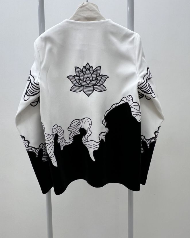 السا كت نيلوفر سفيد مشكى