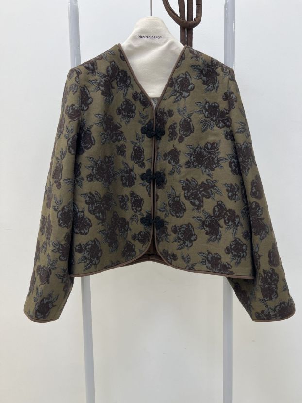 من تن کت ژاکارد گل برجسته V_Sakura