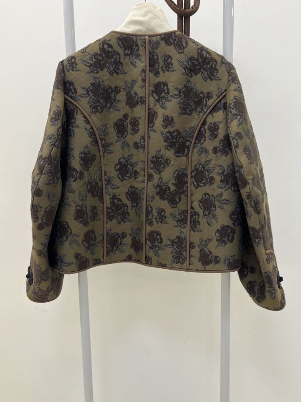 من تن کت ژاکارد گل برجسته V_Sakura