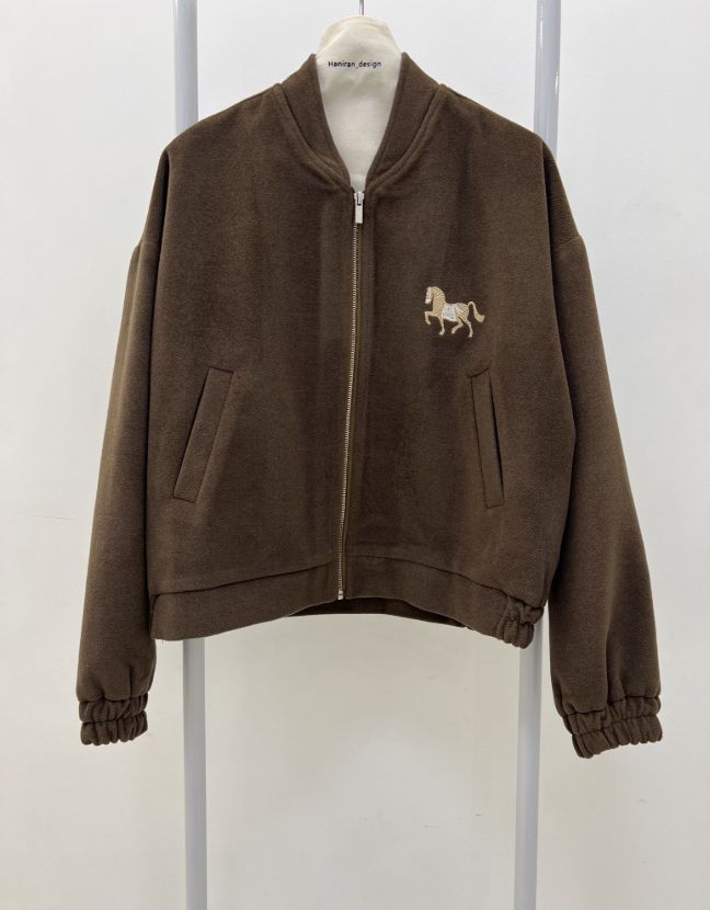 پونژه بامبر جکت hours