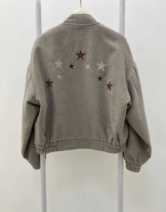 پونژه بامبر جکت hours