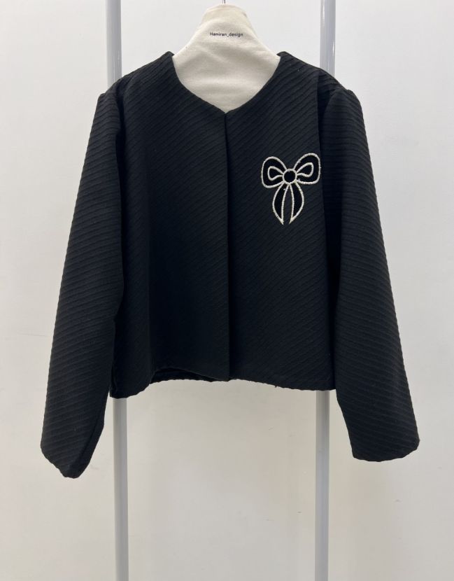 کت مشکی پاپیون