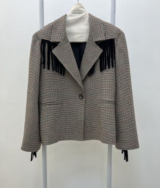 فاستونی ریش مشکی