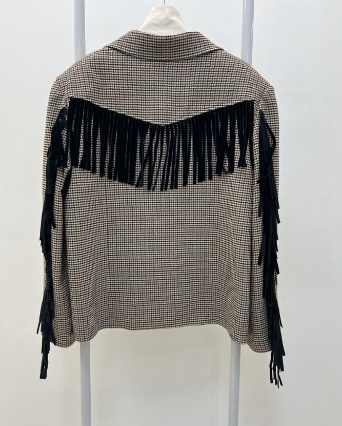 فاستونی ریش مشکی