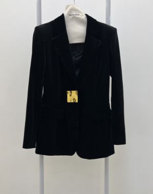 457/37 مانتو مخمل کوتاه سگک طلایی