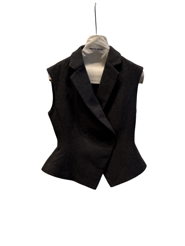 هانيران پلاس 715/09 وست یقه دار تک دکمه