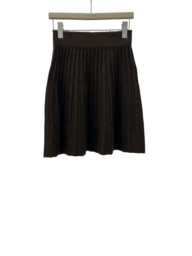 هانیران پلاس 439/13 ست بافت دامن و بلوز یقه اسکی قهوه ای