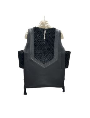 آمور وست میترا