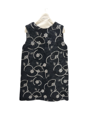 بیسادی پیراهن موهر کار شده