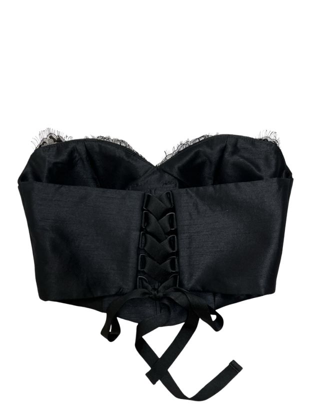 هوریا دکلته سر افراز