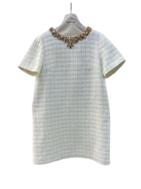 پیراهن شنل کرم یقه سنگ