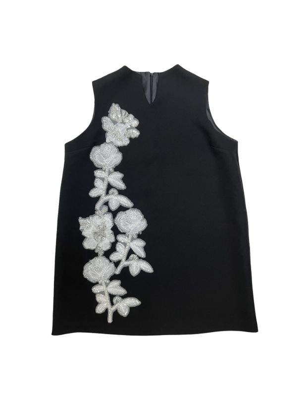 چکان پیراهن شبنم