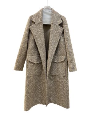 بیسادی پالتو بلند کرم