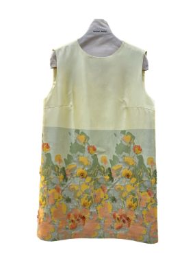 بيسادى پیراهن زرد و نارنجی گل