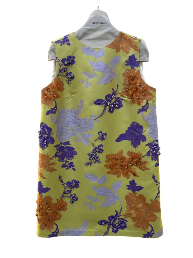 بیسادی پیراهن زرد و بنفش